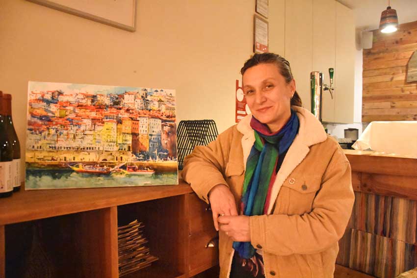 Pintora da Geórgia retrata aguarelas lusas