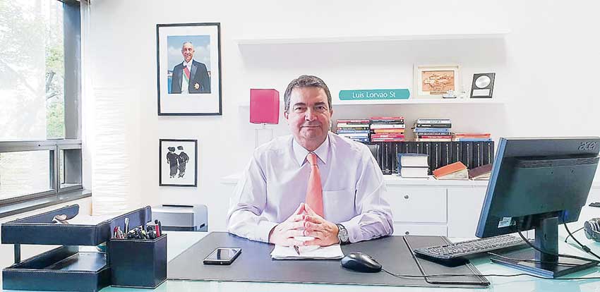 Diplomata alcobacense  Luís Lorvão termina carreira de embaixador em Singapura