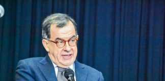 “O factor fundamental de desenvolvimento chama-se aprendizagem”