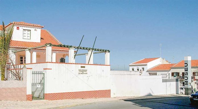 Edifício do Museu Joaquim Manso classificado pela Câmara da Nazaré