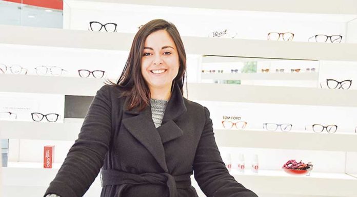 Ergovisão com portas abertas no Edifício Caldas Shopping