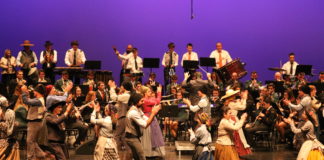 Arrancho Musical junta bandas e ranchos de Óbidos no CCC