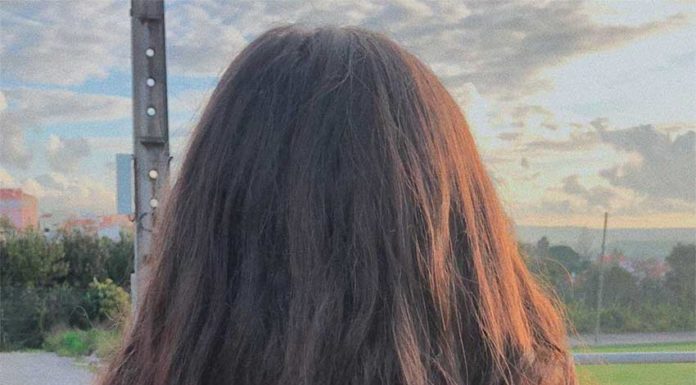 “A moldura do rosto”