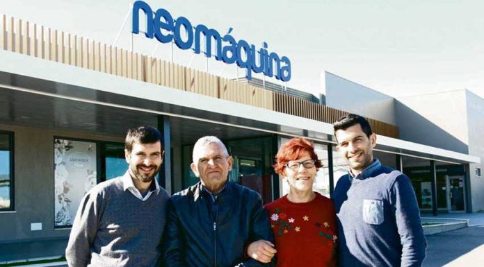 A barbearia do Máquina que agora ombreia com as grandes cadeias de supermercados