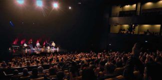 Casais celebraram o amor ao som dos The Black Mamba no CCC