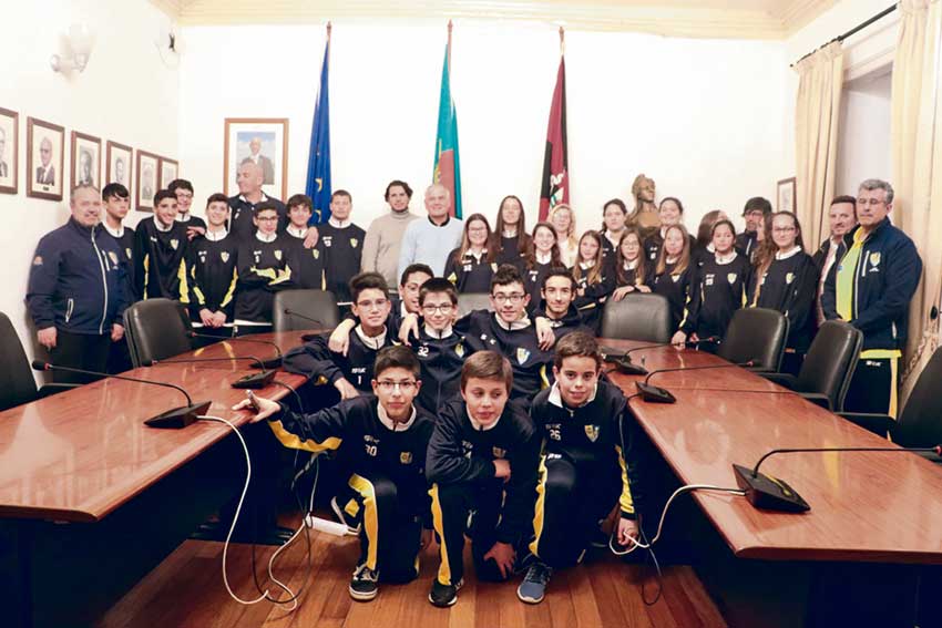 Títulos regionais para o Stella Maris