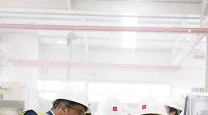 Governador do Banco de Portugal visita Solancis