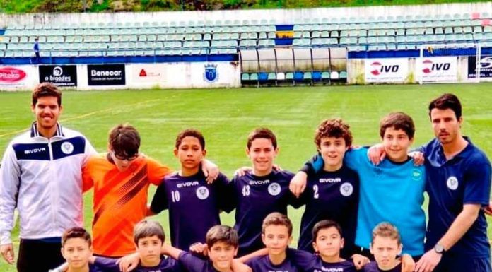 E. Académica apura-se