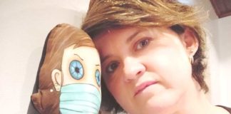 Caldense cria boneca sobre o Coronavírus