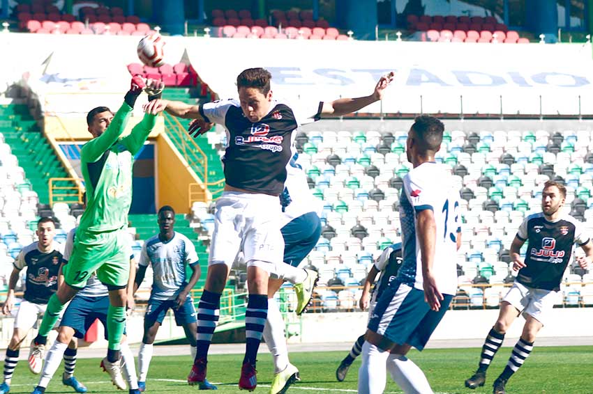 Caldas está próximo do recorde de empates