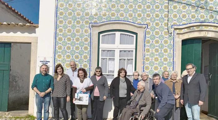 Associação Presente e Futuro recebe ofertas