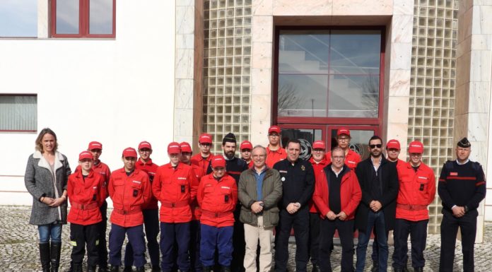 Alunos/bombeiros do Bombarral visitam ANPC e INEM