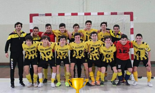 Futsal: Juvenis do Casal Velho sagram-se campeões da Honra