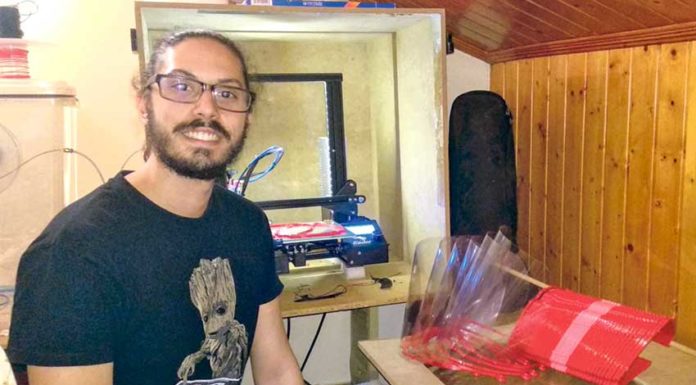 Caldense produz viseiras para profissionais do Centro Hospitalar do Oeste