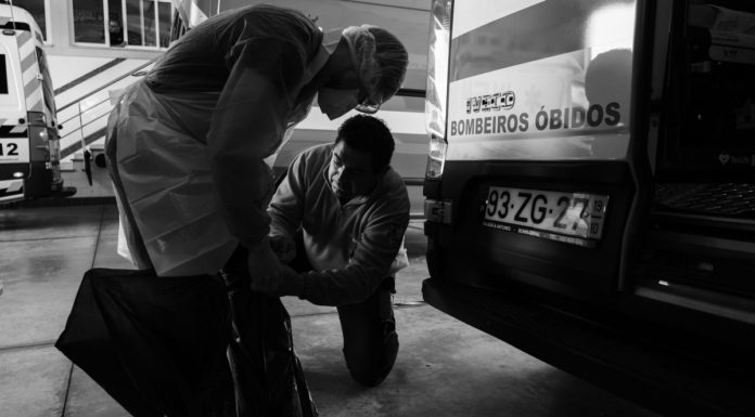 Bombeiros de Óbidos fizeram o primeiro transporte de doente covid-19