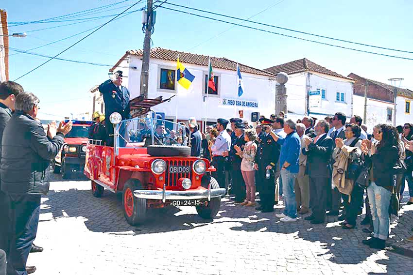 Bombeiros de Óbidos celebram 93 anos e ultrapassam fasquia dos 100 operacionais