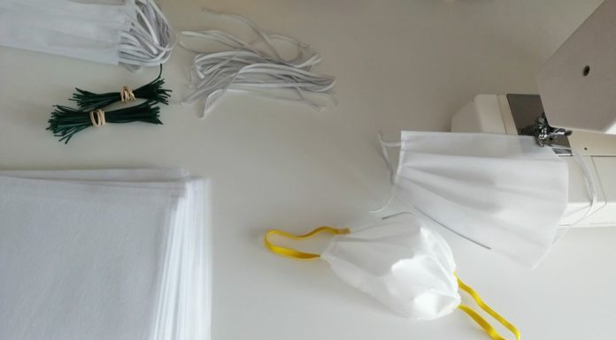 Coronavírus: Associação de Artesãos das Caldas colabora na execução de máscaras