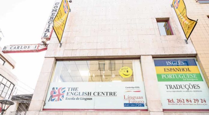 The English Centre serve alunos com recurso ao on-line