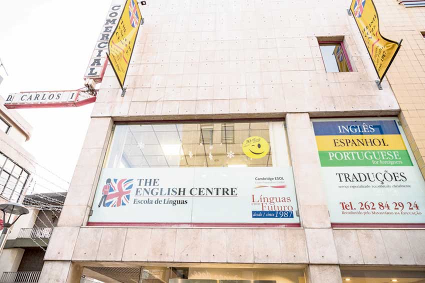 The English Centre serve alunos com recurso ao on-line