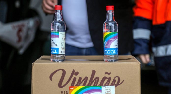 Coronavírus: Empresário e costureiras da Nazaré apoiam com material de desinfecção e equipamento individual