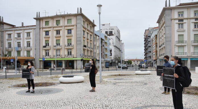 Meia centena de pessoas na Vigília pela Cultura nas Caldas