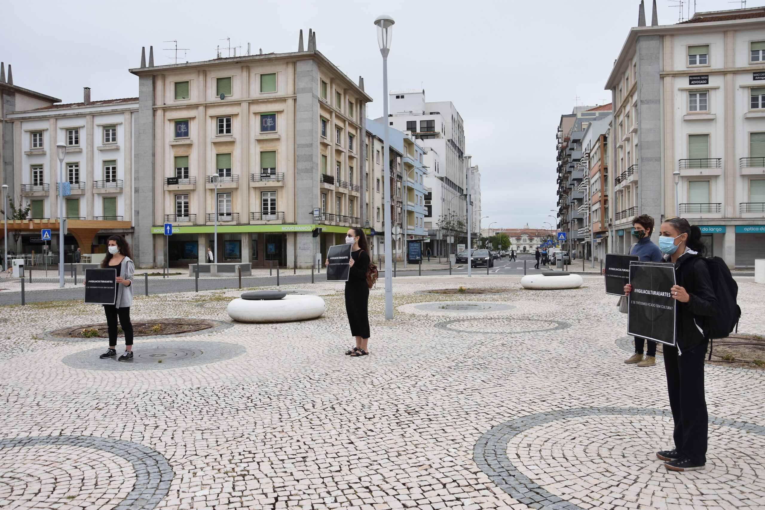 Meia centena de pessoas na Vigília pela Cultura nas Caldas