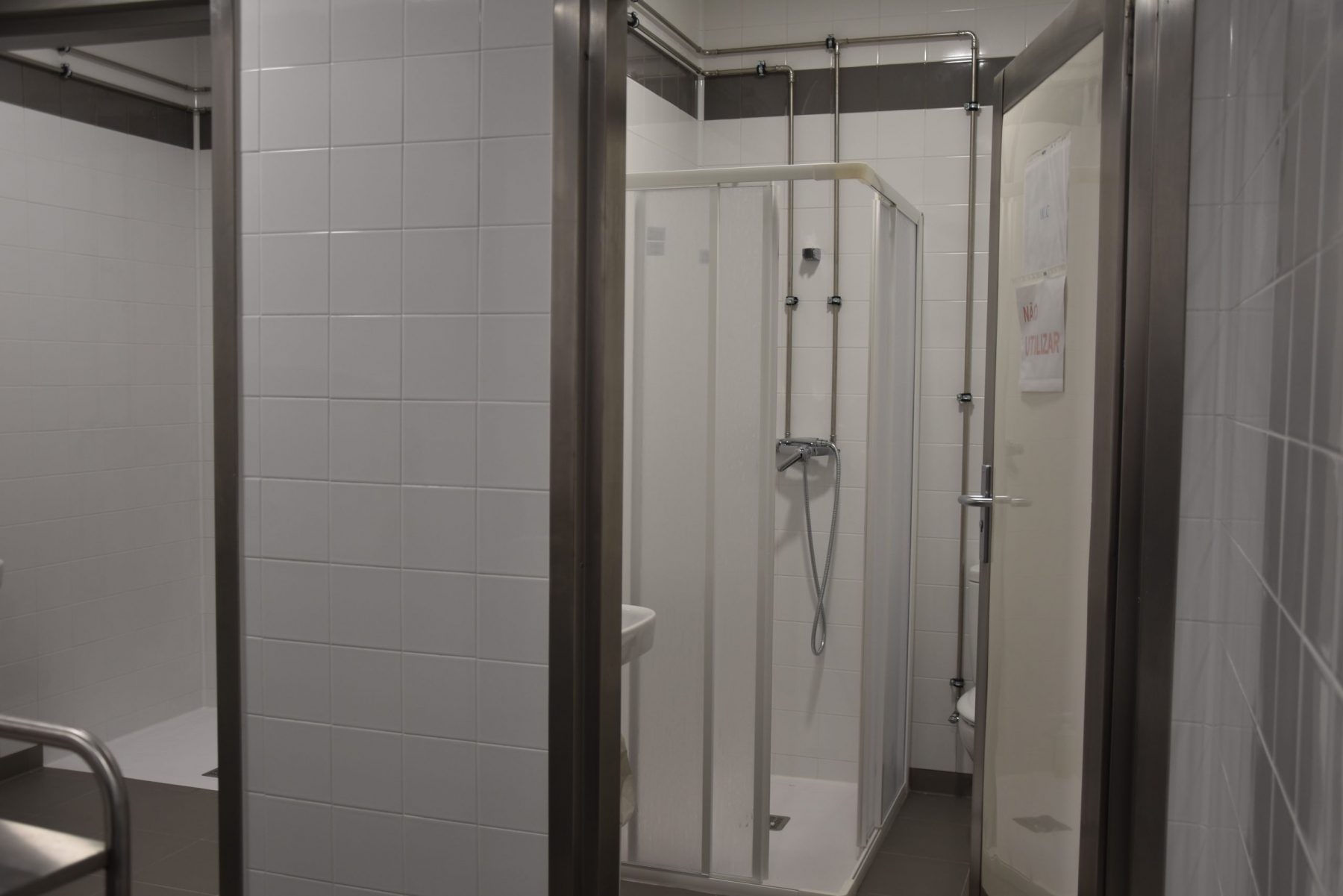 Coronavirus: Empresa obidense apetrechou Urgência Pediátrica com cabines de duche