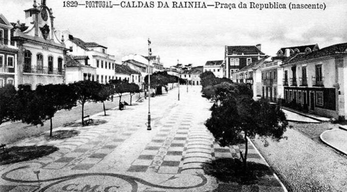 Ex-libris da cidade, a Praça da Fruta é um dos raros mercados de ar livre no país