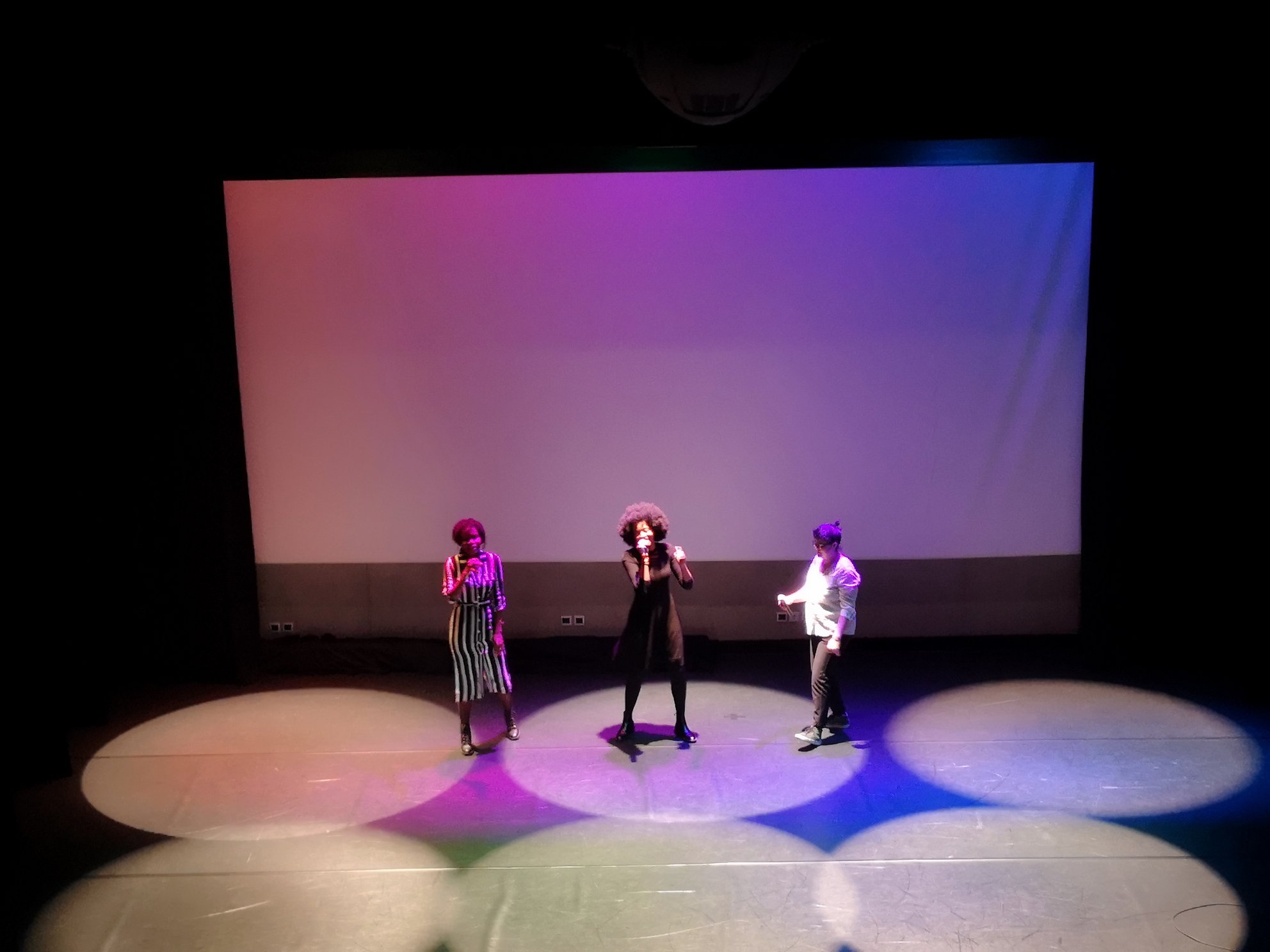 Artemrede pretende colocar em debate a reabertura dos teatros