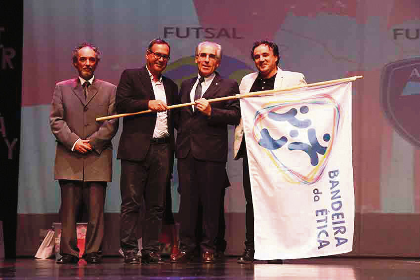 Clubes e entidades da região distinguidas  com Bandeira da Ética no desporto