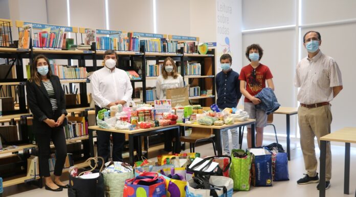 Alunos do Bombarral fizeram recolha de alimentos para famílias carenciadas
