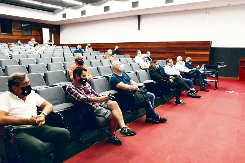 Caldas SC aprovou contas com prejuízo de 84 mil euros no exercício de 2018