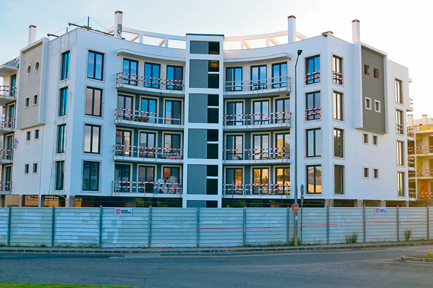 Registados dois casos de infecção por covid-19 nas obras do Caldas Terrace