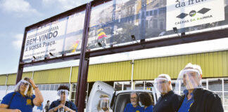 Rotários distribuíram viseiras nos mercados da fruta e do peixe