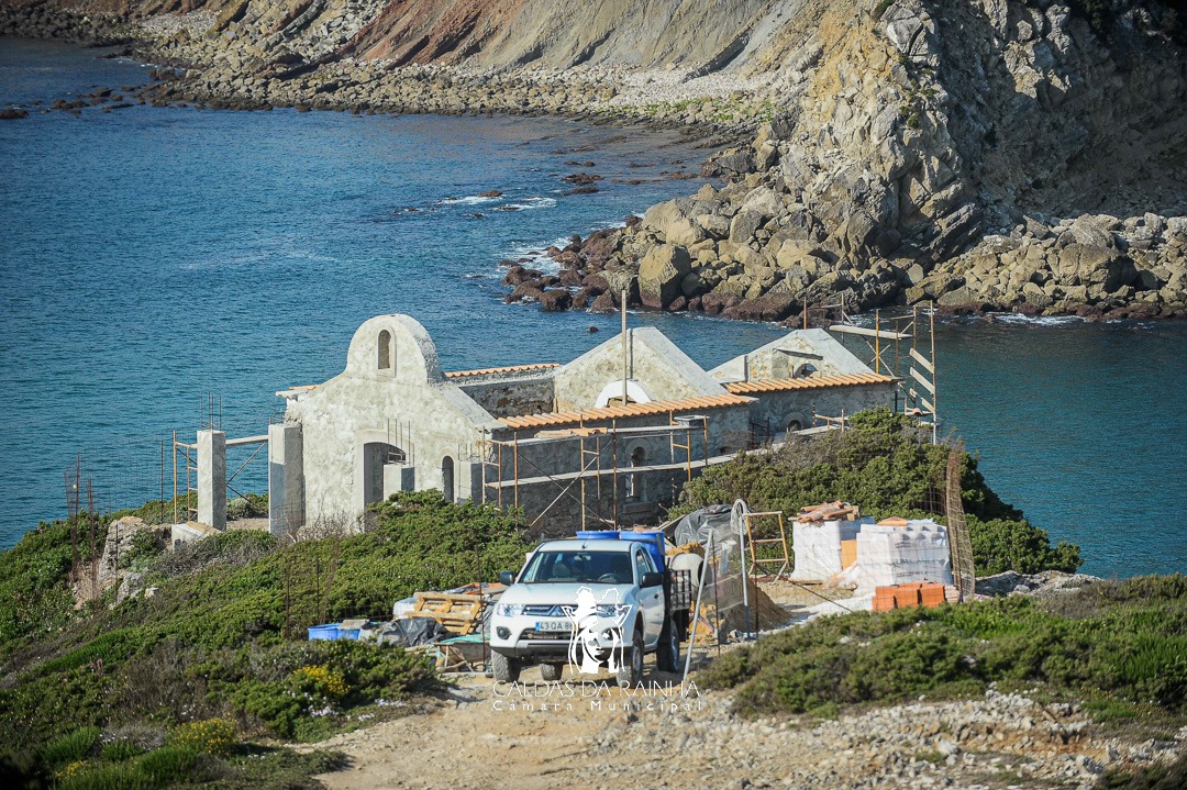 Capela de Sant’Ana em Salir do Porto vai ser recuperada