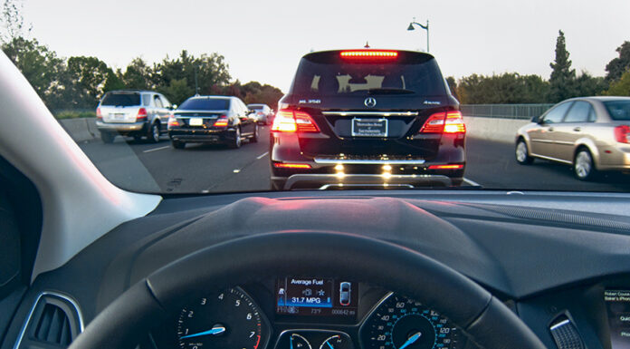 Vendas de veículos novos caíram mais de 80% em Abril