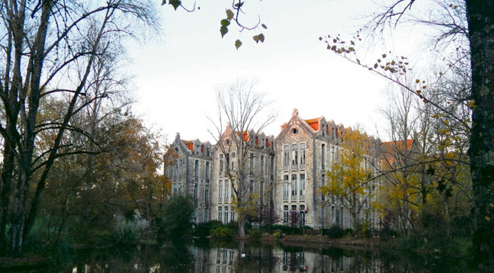 Peso da história na tradição do Oeste