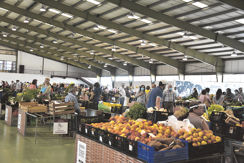 Praça da Fruta permanece na Expoeste até Agosto