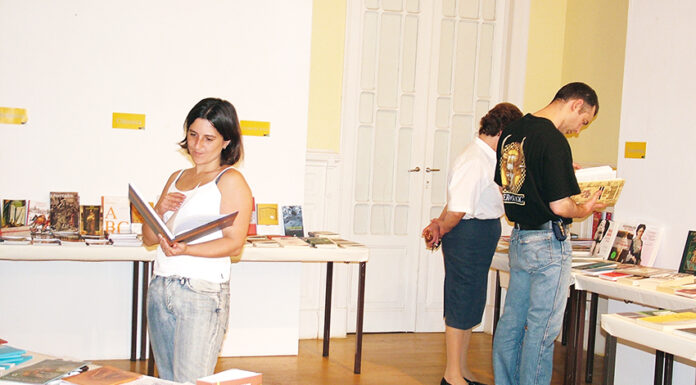 Apesar da pandemia, há concelhos do Oeste que mantêm aposta nas Feiras do Livro