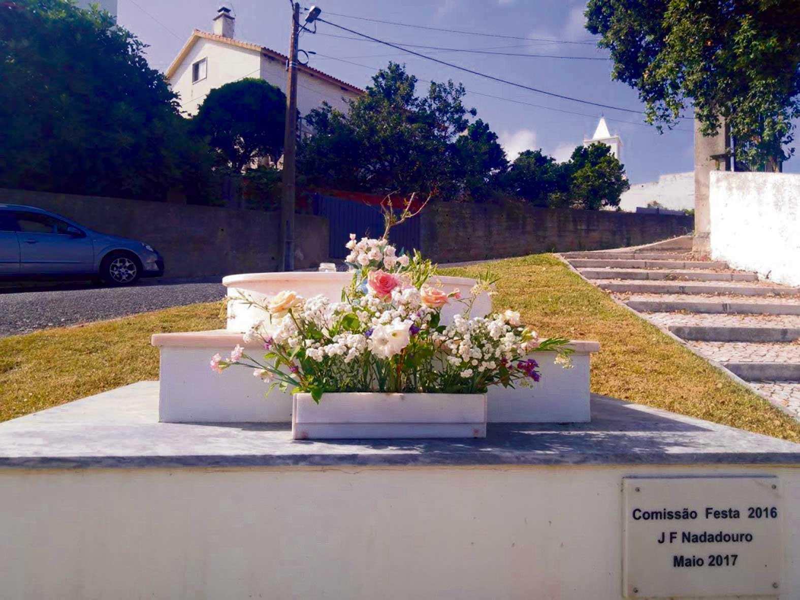 Três Pastorinhos furtados em monumento no Nadadouro