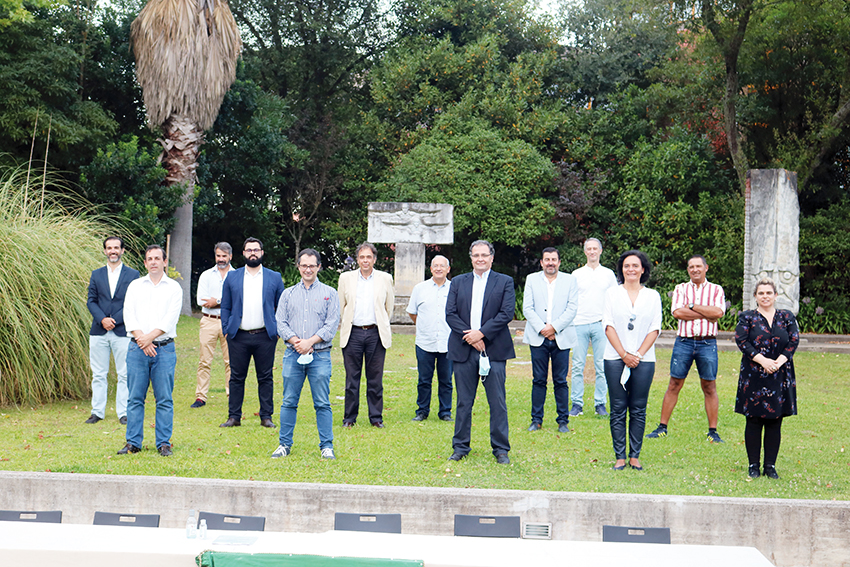 Nova direcção do Sporting das Caldas quer contas certas e aposta na formação