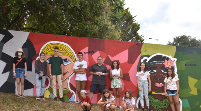 Foi inaugurado novo mural dos alunos da Academia Desenhos do Bruno