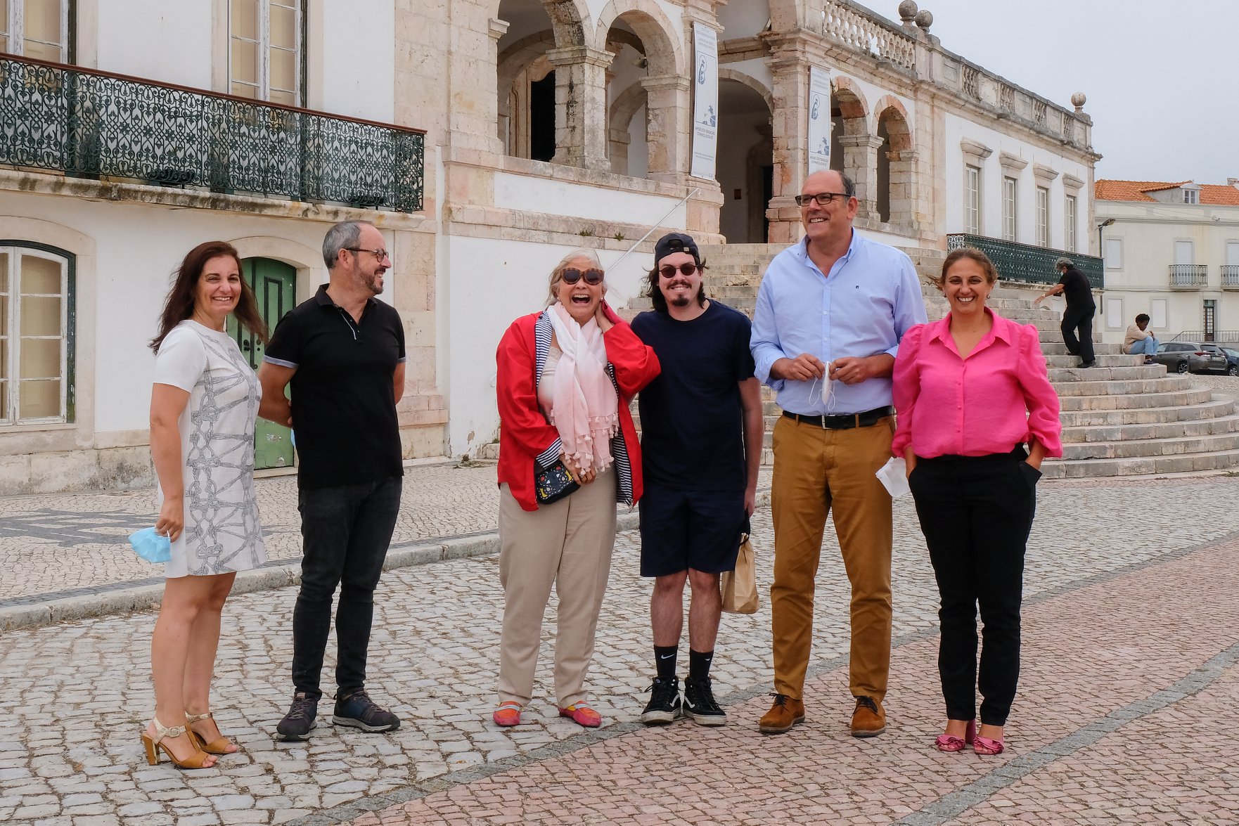 Fafá de Belém visita Santuário de Nossa Senhora da Nazaré