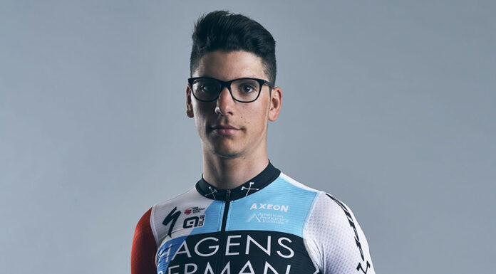 João Almeida festeja subida ao pódio em Espanha