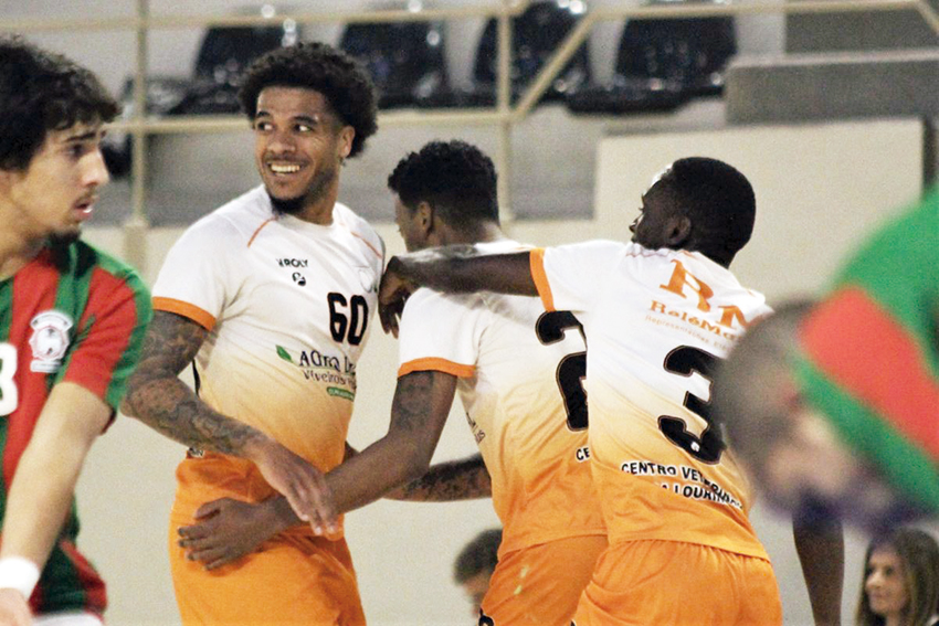 Olho Marinho abdica da presença no playoff de subida