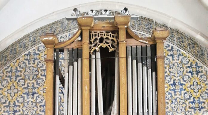 Organista contesta restauro do órgão de tubos da Igreja de Nossa Senhora do Pópulo