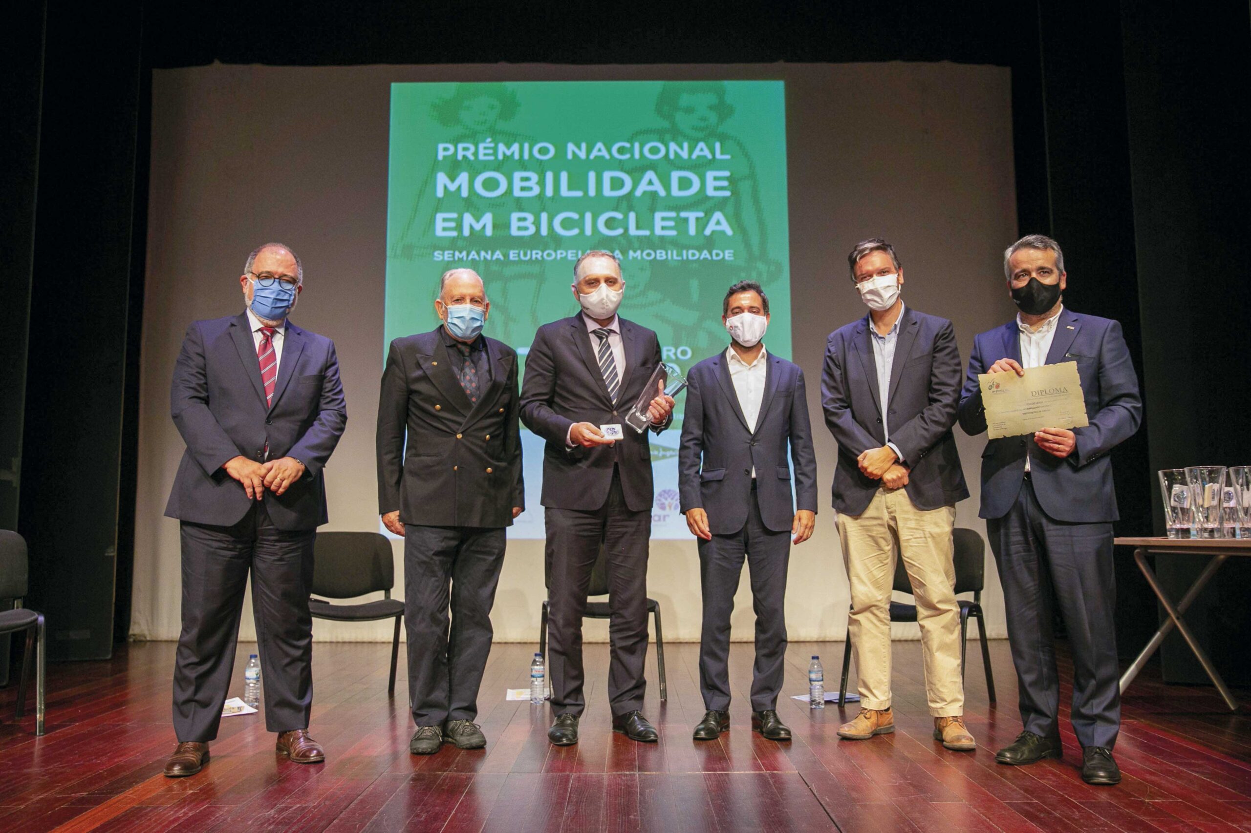 Programa de bicicletas eléctricas vale prémio ao IPL