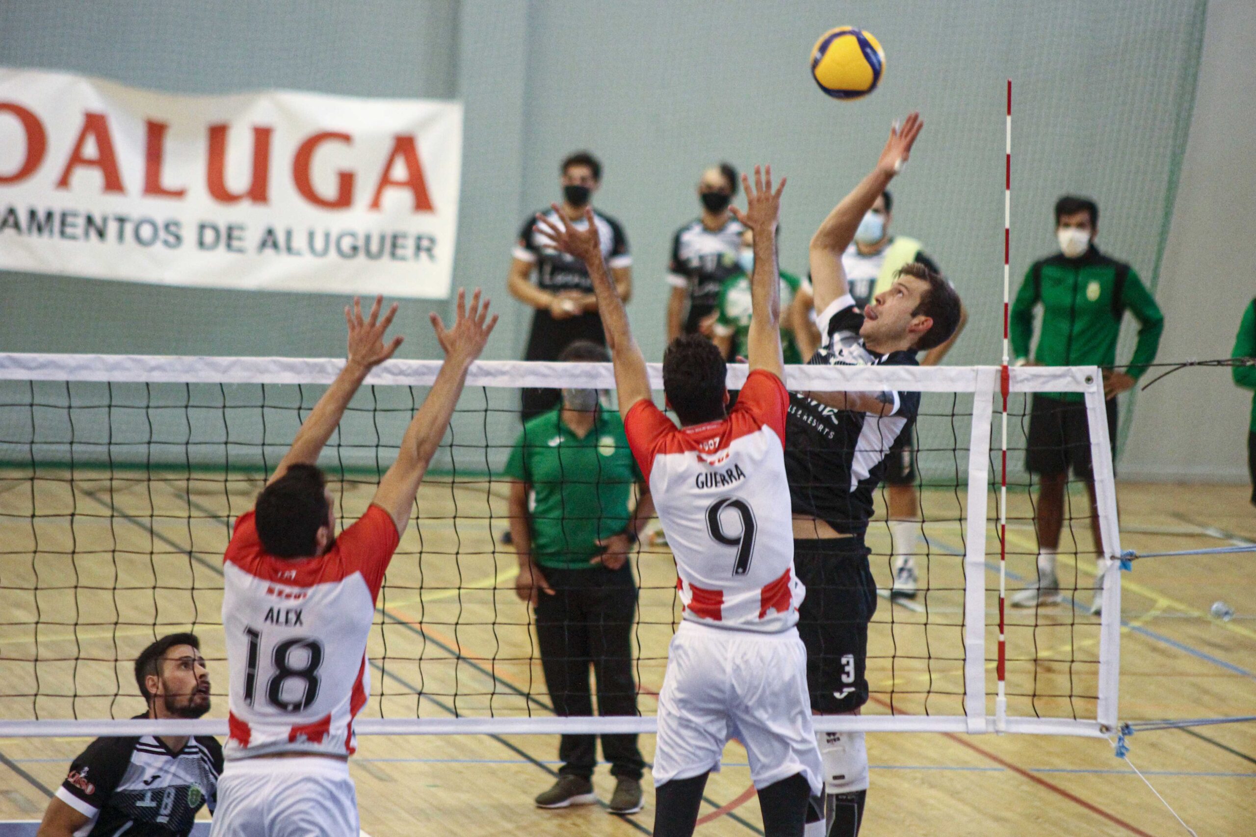 Voleibol: Sp. Caldas segue em frente na Taça de Portugal