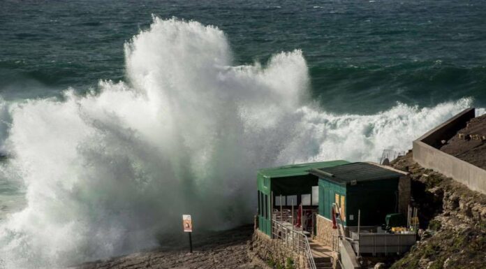 Autoridade Marítima alerta para ocorrência de marés vivas