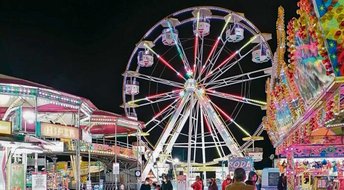 Feira de diversões junto à Expoeste foi adaptada à pandemia